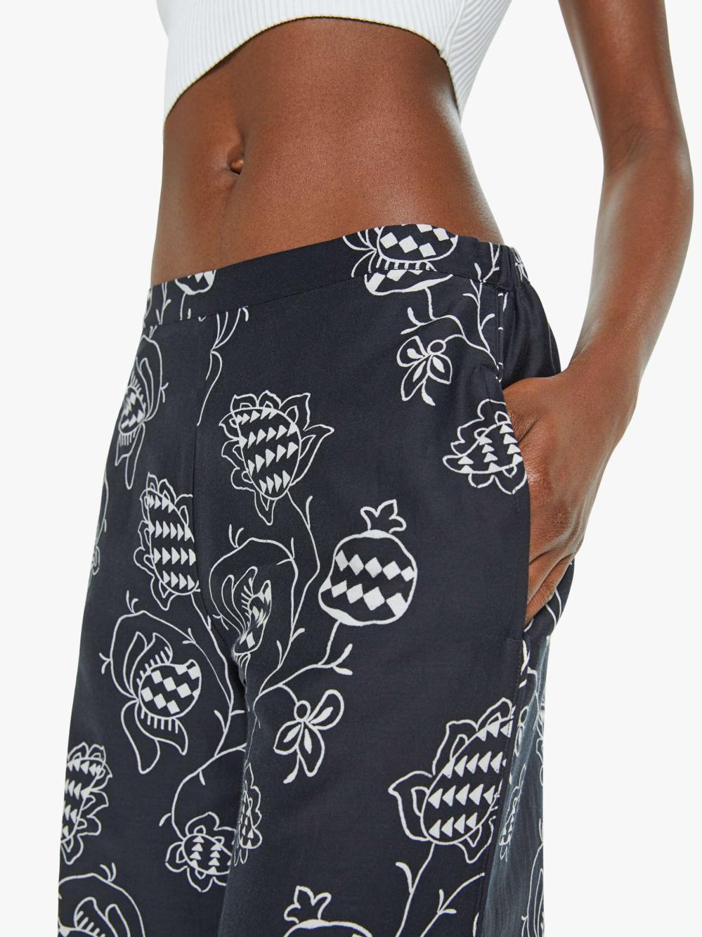 Women Pants | Mother Denim XiRENA Pippen Pant - Black Pom